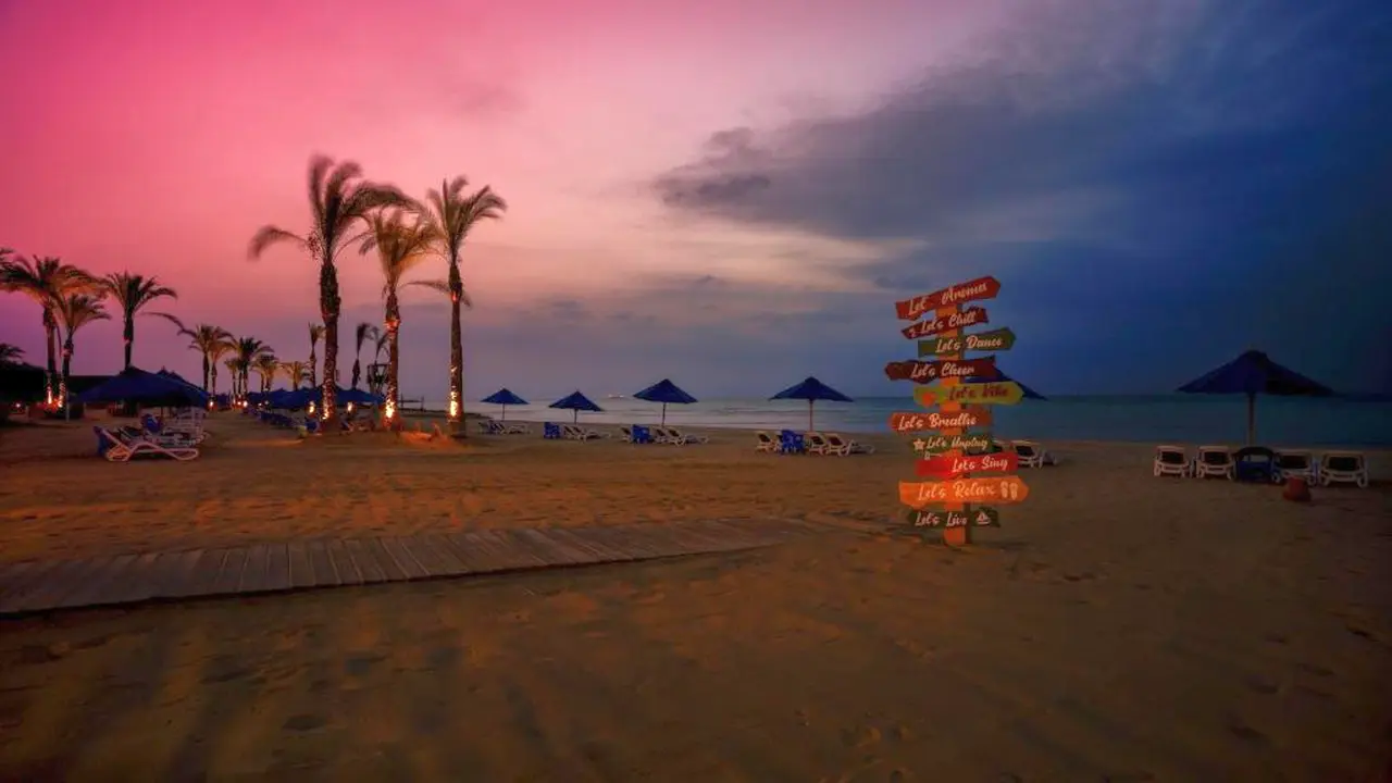 الفندق سيفيل بيتش (إيليت) - العين السخنة